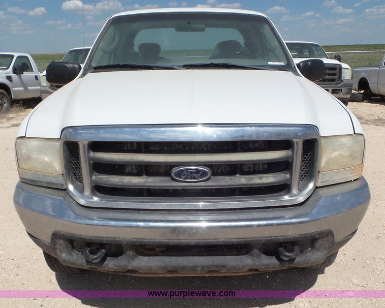 image for item CC9860 2004 Ford F250 Super Duty SuperCab pickup truck