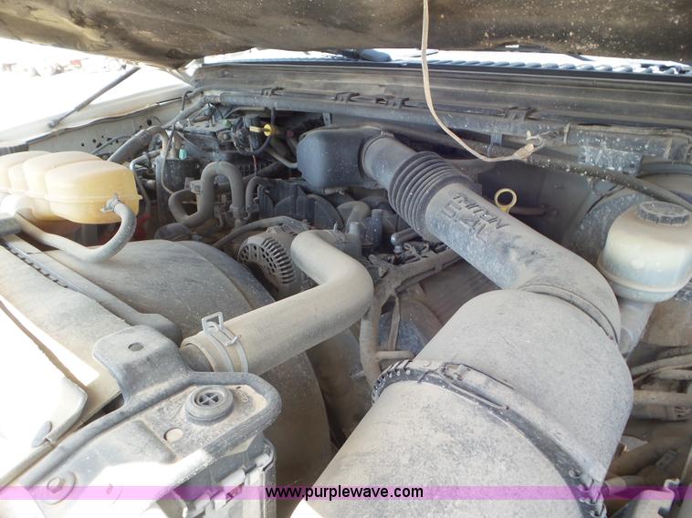 image for item CC9860 2004 Ford F250 Super Duty SuperCab pickup truck