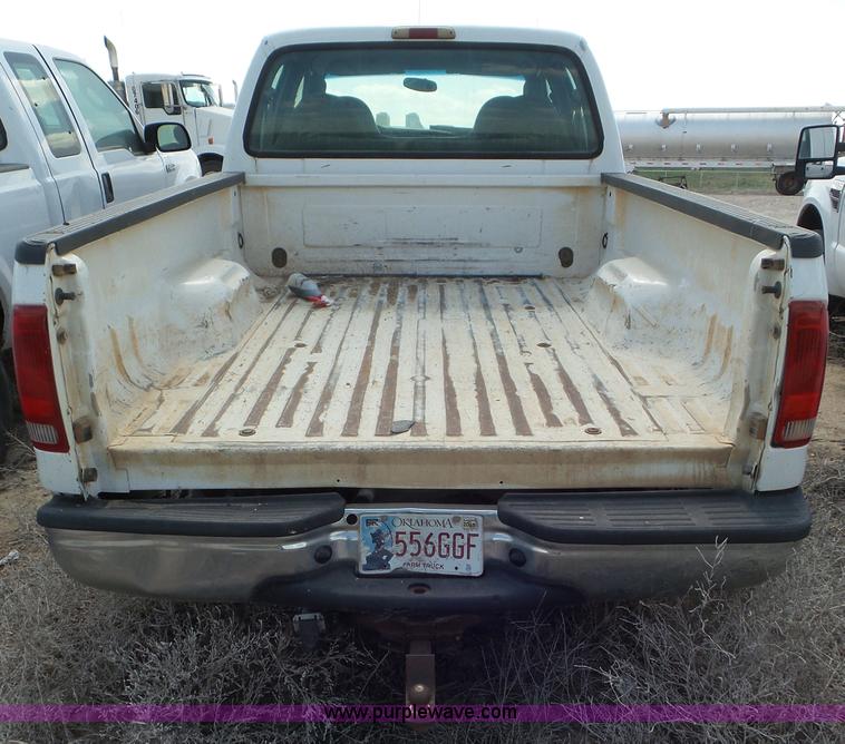 image for item CC9861 2005 Ford F250 Super Duty Crew Cab pickup truck