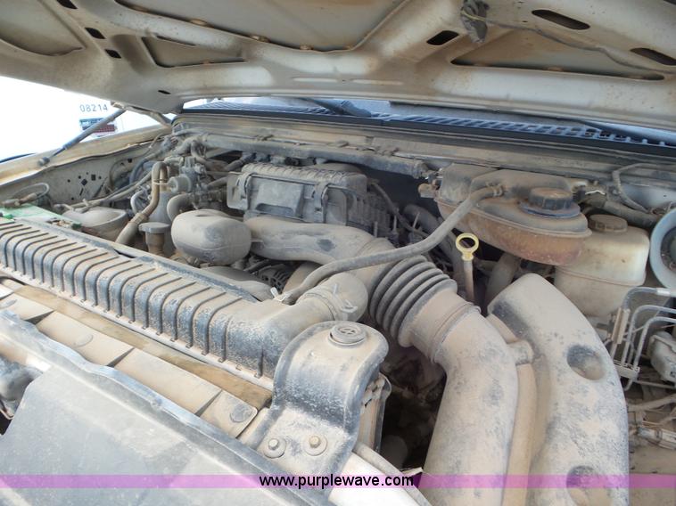 image for item CC9861 2005 Ford F250 Super Duty Crew Cab pickup truck