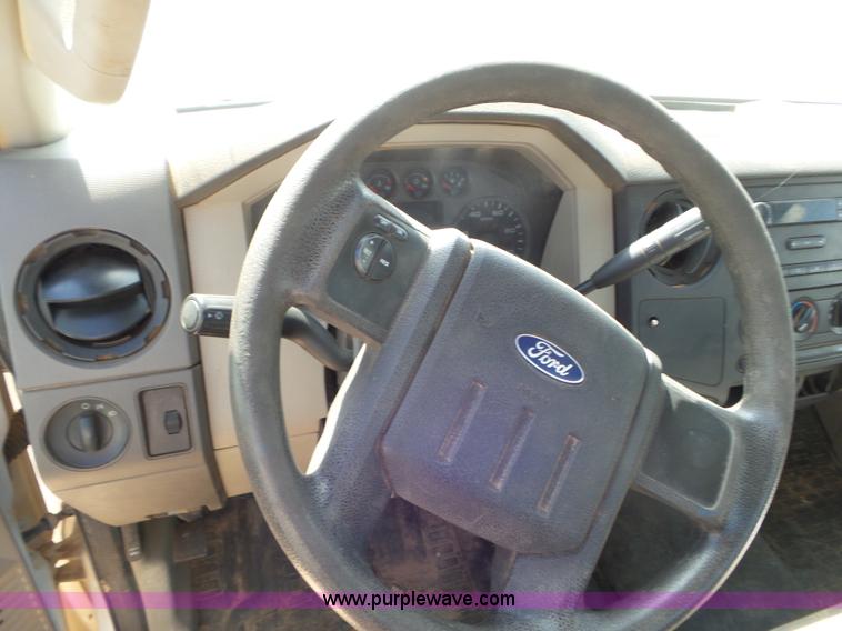 image for item CC9862 2008 Ford F250 Super Duty pickup truck