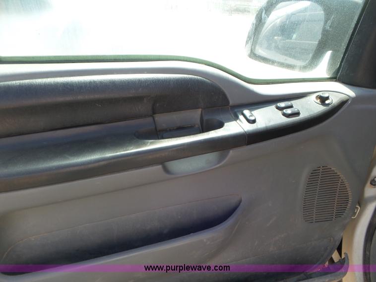 image for item CC9863 2006 Ford F250 Super Duty SuperCab pickup truck