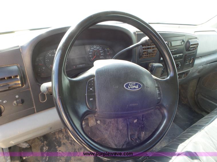 image for item CC9863 2006 Ford F250 Super Duty SuperCab pickup truck