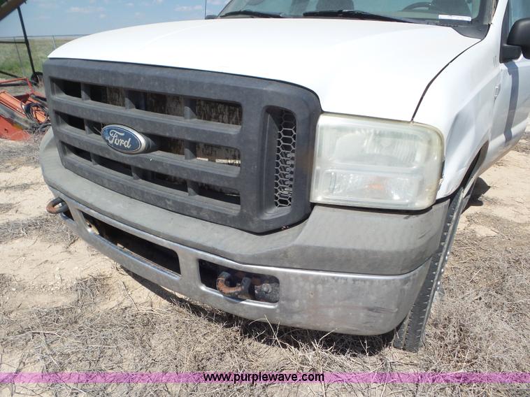 image for item CC9863 2006 Ford F250 Super Duty SuperCab pickup truck