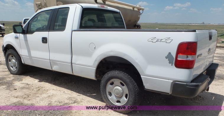 image for item CC9866 2005 Ford F150 SuperCab pickup truck
