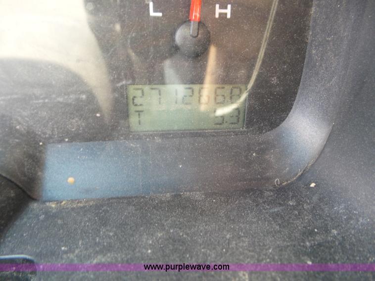 image for item CC9866 2005 Ford F150 SuperCab pickup truck