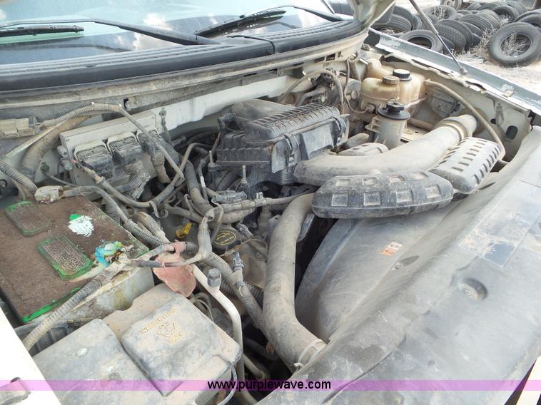 image for item CC9866 2005 Ford F150 SuperCab pickup truck