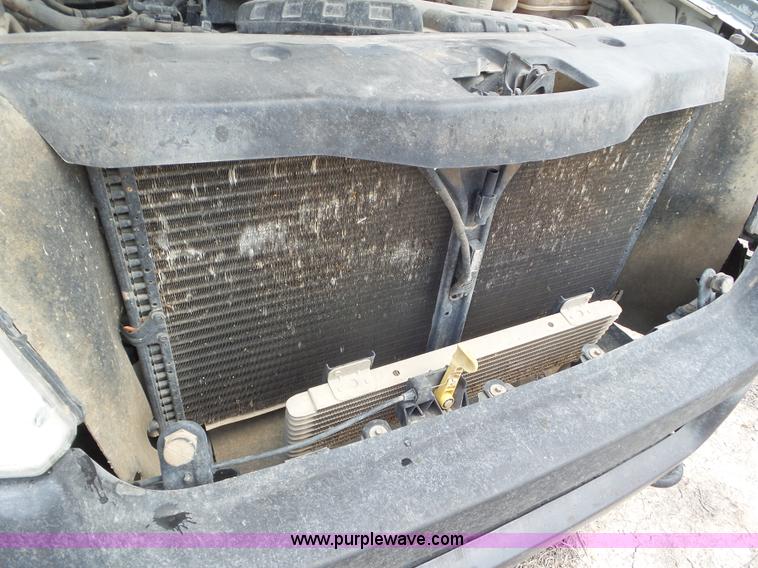 image for item CC9866 2005 Ford F150 SuperCab pickup truck