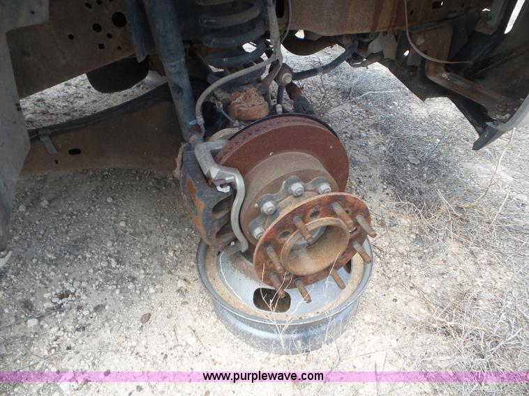 image for item CC9868 2007 Ford F350 Super Duty flatbed pickup truck