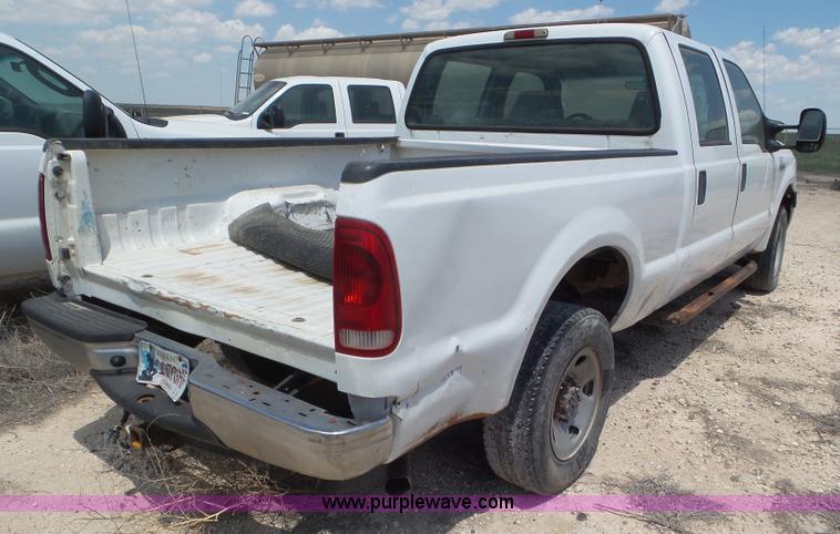 image for item CC9869 2005 Ford F250 Super Duty SuperCrew pickup truck