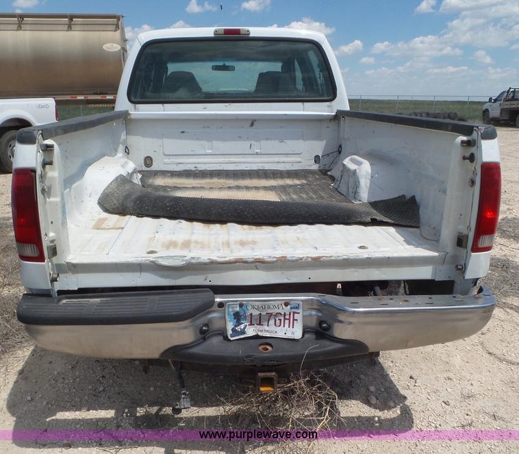 image for item CC9869 2005 Ford F250 Super Duty SuperCrew pickup truck