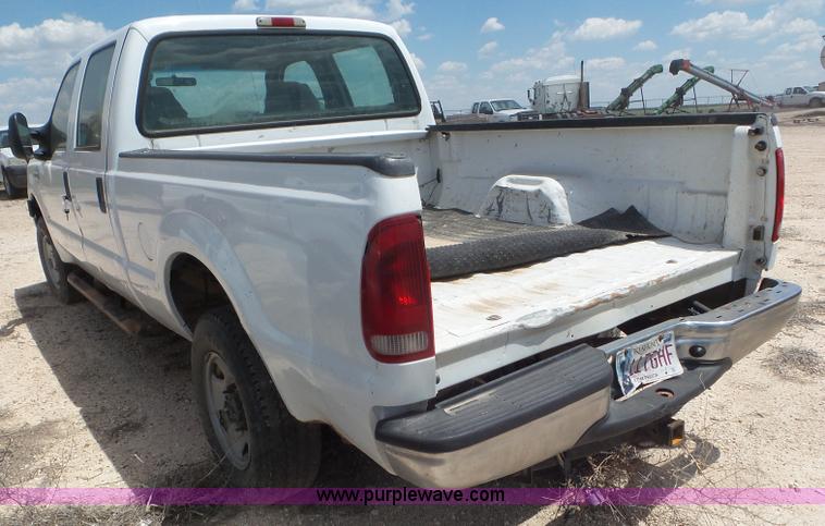 image for item CC9869 2005 Ford F250 Super Duty SuperCrew pickup truck