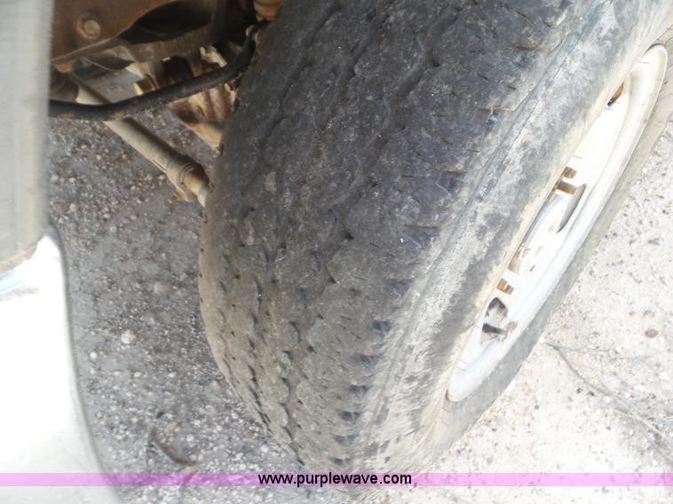 image for item CC9869 2005 Ford F250 Super Duty SuperCrew pickup truck