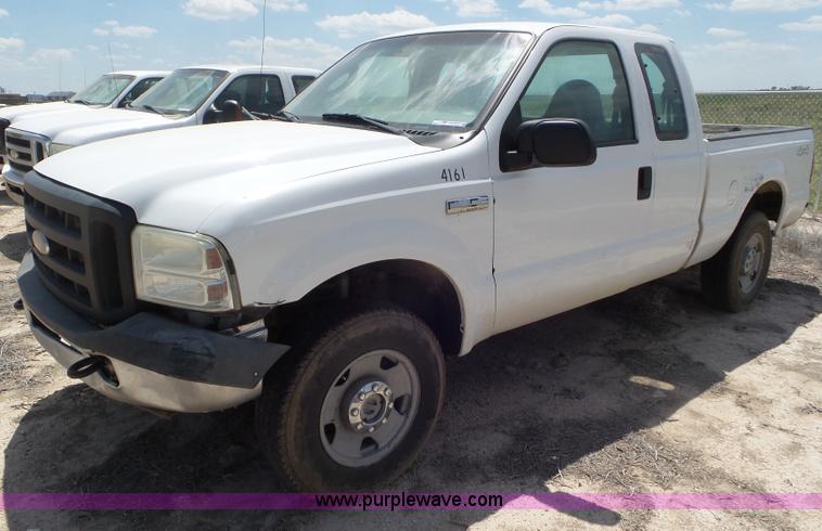 image for item CC9870 2006 Ford F250 Super Duty SuperCab pickup truck