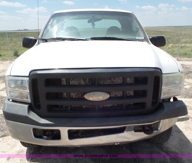 image for item CC9870 2006 Ford F250 Super Duty SuperCab pickup truck