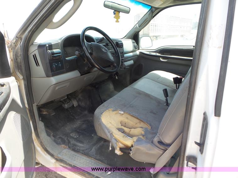 image for item CC9870 2006 Ford F250 Super Duty SuperCab pickup truck