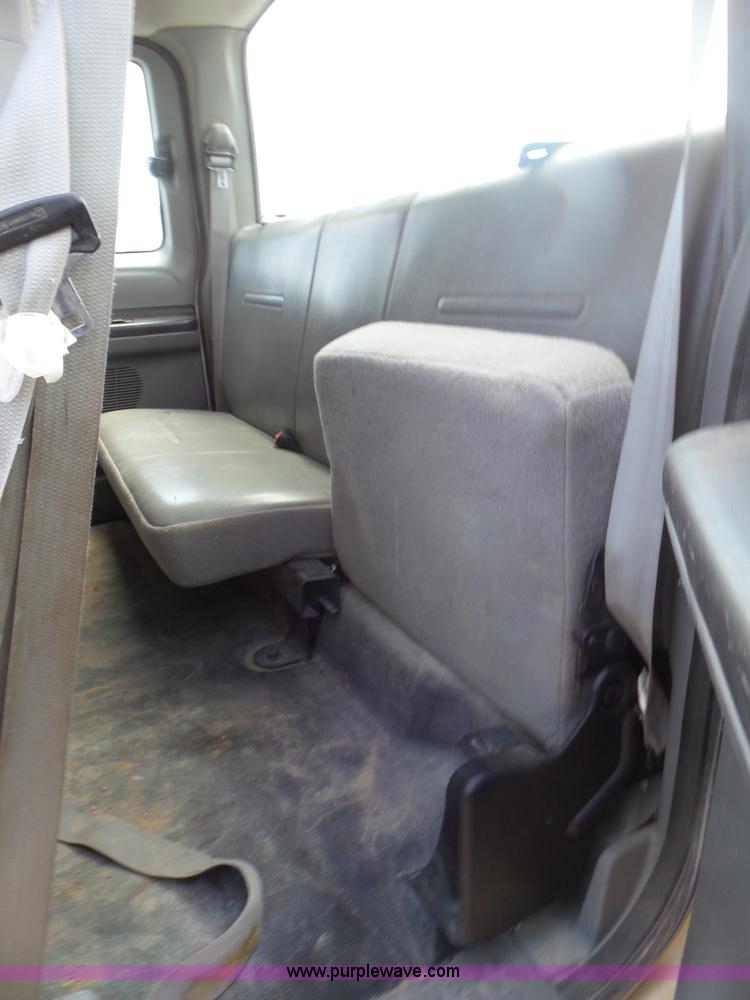 image for item CC9870 2006 Ford F250 Super Duty SuperCab pickup truck