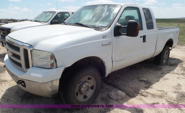 image for item CC9871 2005 Ford F250 Super Duty SuperCab pickup truck