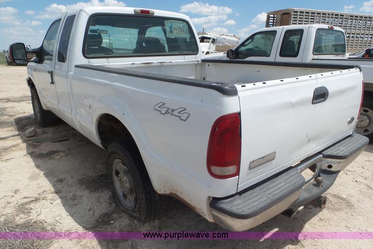 image for item CC9871 2005 Ford F250 Super Duty SuperCab pickup truck