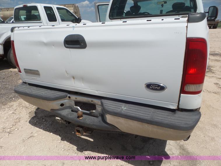 image for item CC9871 2005 Ford F250 Super Duty SuperCab pickup truck