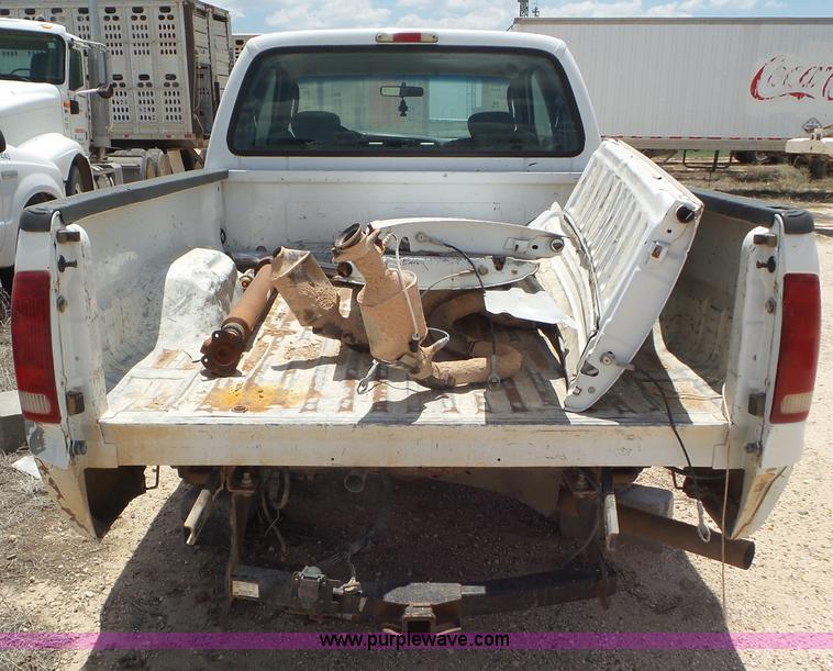 image for item CC9872 2005 Ford F250 Super Duty SuperCab pickup truck