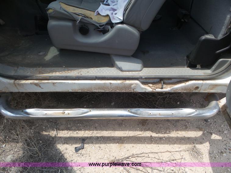 image for item CC9872 2005 Ford F250 Super Duty SuperCab pickup truck