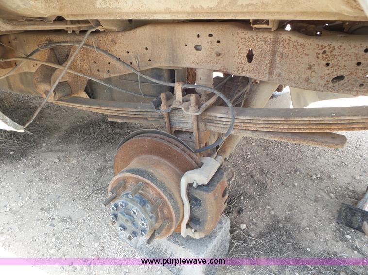 image for item CC9872 2005 Ford F250 Super Duty SuperCab pickup truck