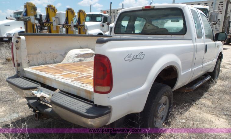 image for item CC9873 2006 Ford F250 Super Duty SuperCab pickup truck