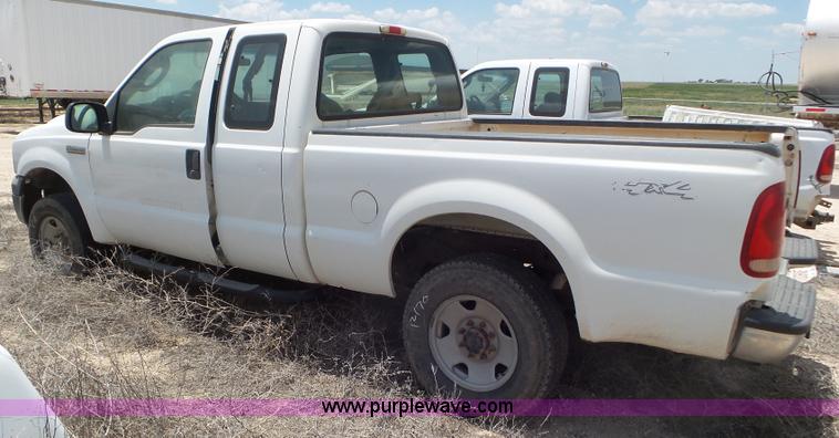 image for item CC9873 2006 Ford F250 Super Duty SuperCab pickup truck