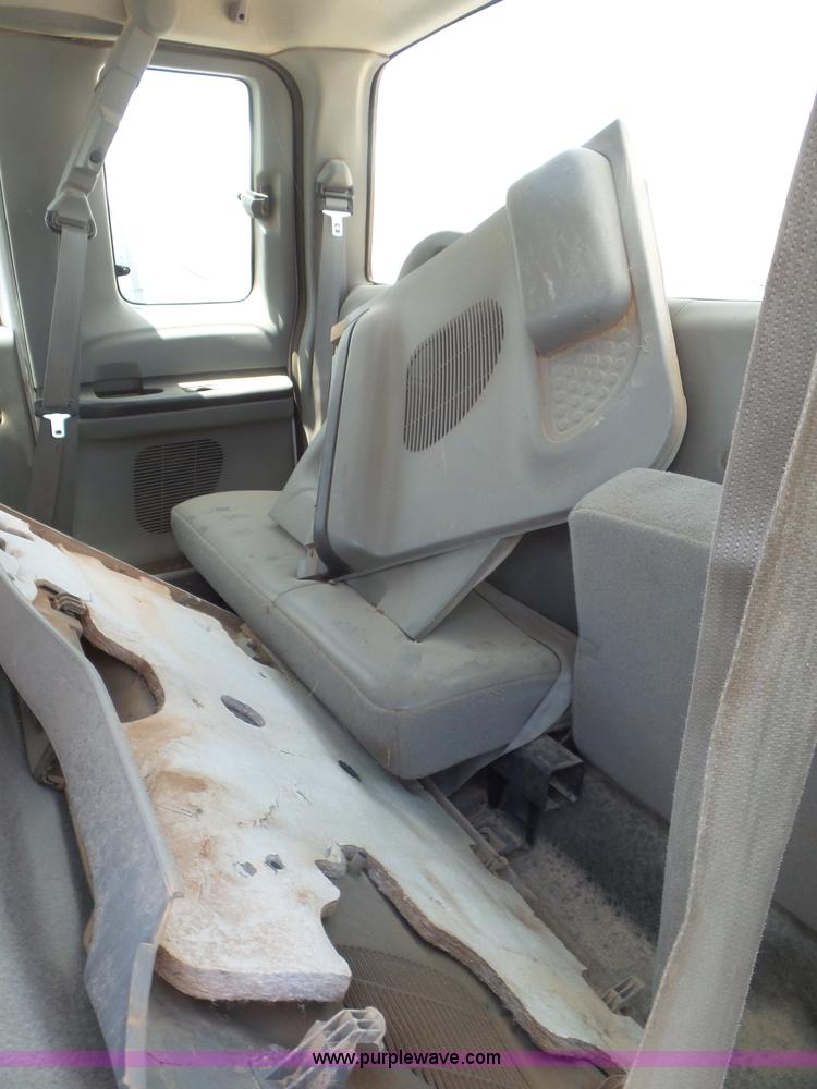 image for item CC9873 2006 Ford F250 Super Duty SuperCab pickup truck