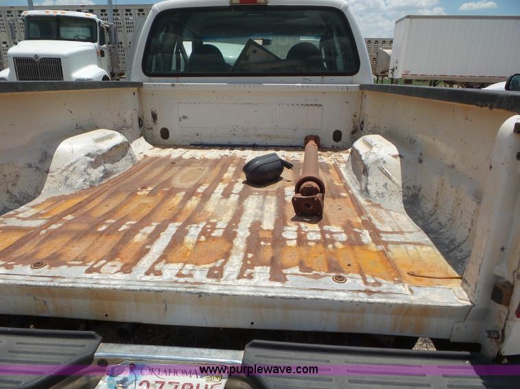 image for item CC9873 2006 Ford F250 Super Duty SuperCab pickup truck