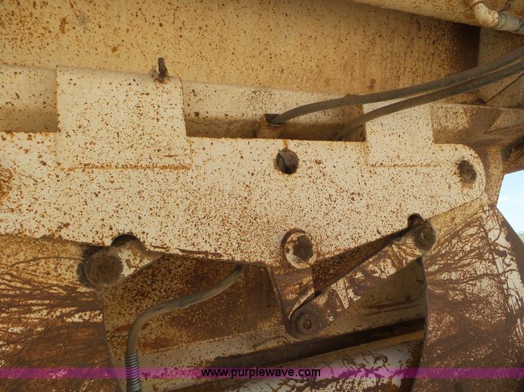 image for item CC9874 1974 Load King bottom dump trailer