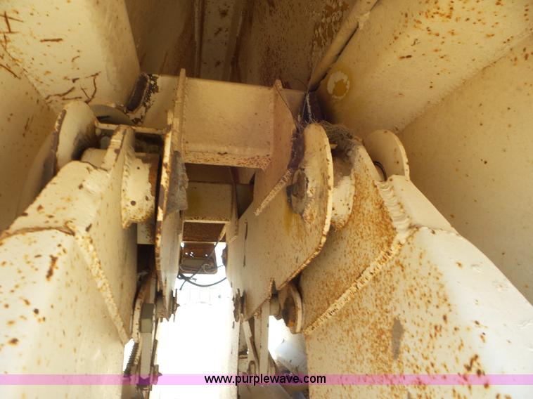 image for item CC9874 1974 Load King bottom dump trailer