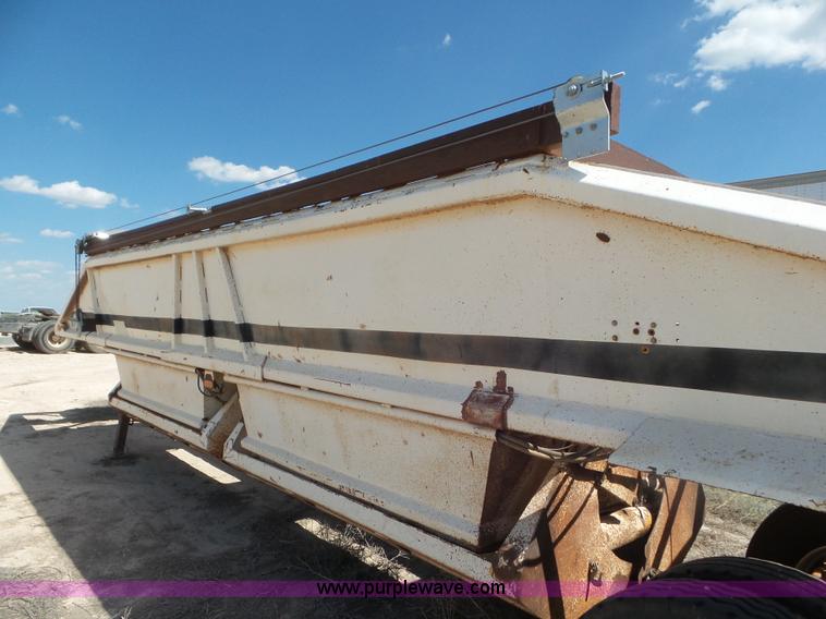 image for item CC9874 1974 Load King bottom dump trailer