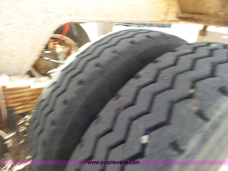 image for item CC9874 1974 Load King bottom dump trailer