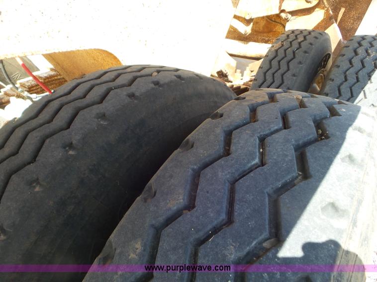 image for item CC9874 1974 Load King bottom dump trailer