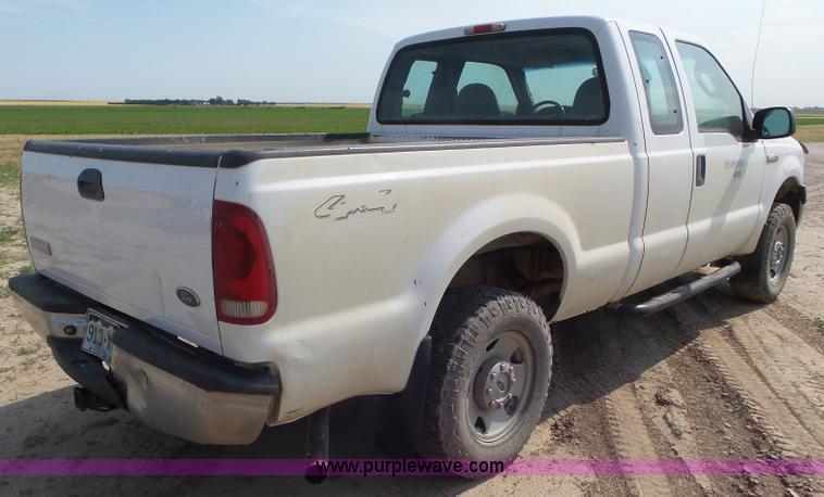 image for item CC9882 2006 Ford F250 Super Duty SuperCab pickup truck