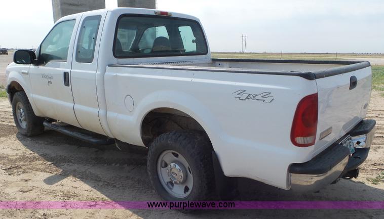 image for item CC9882 2006 Ford F250 Super Duty SuperCab pickup truck