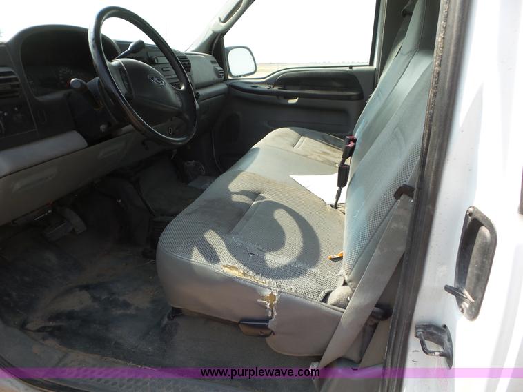 image for item CC9882 2006 Ford F250 Super Duty SuperCab pickup truck