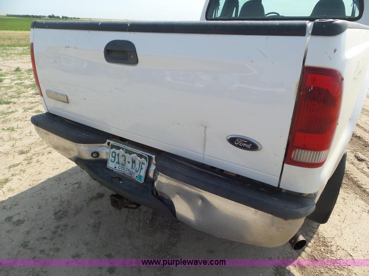 image for item CC9882 2006 Ford F250 Super Duty SuperCab pickup truck