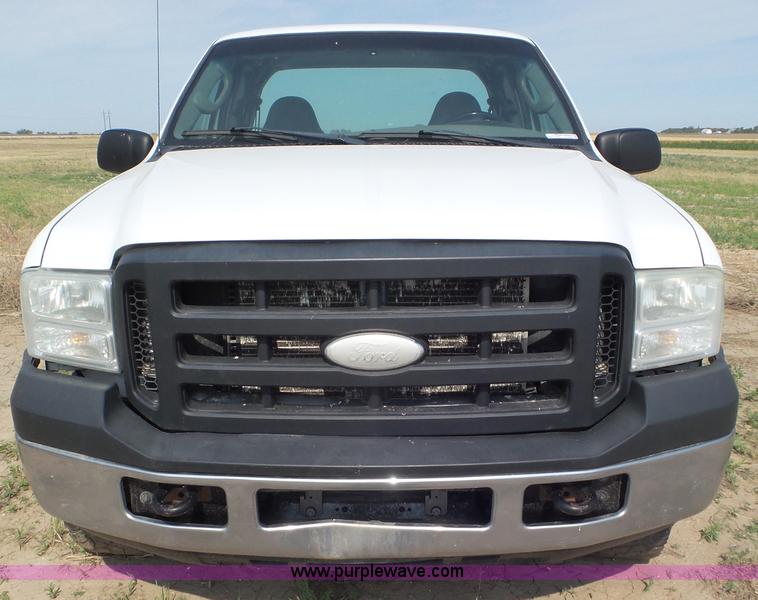 image for item CC9883 2007 Ford F250 Super Duty SuperCab pickup truck