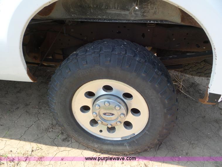 image for item CC9883 2007 Ford F250 Super Duty SuperCab pickup truck