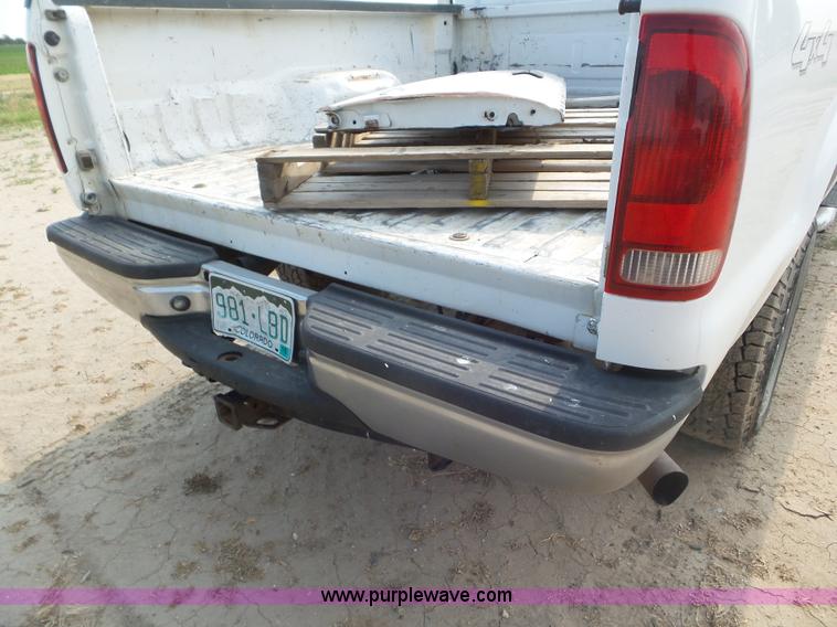 image for item CC9884 2005 Ford F250 Super Duty SuperCab pickup truck