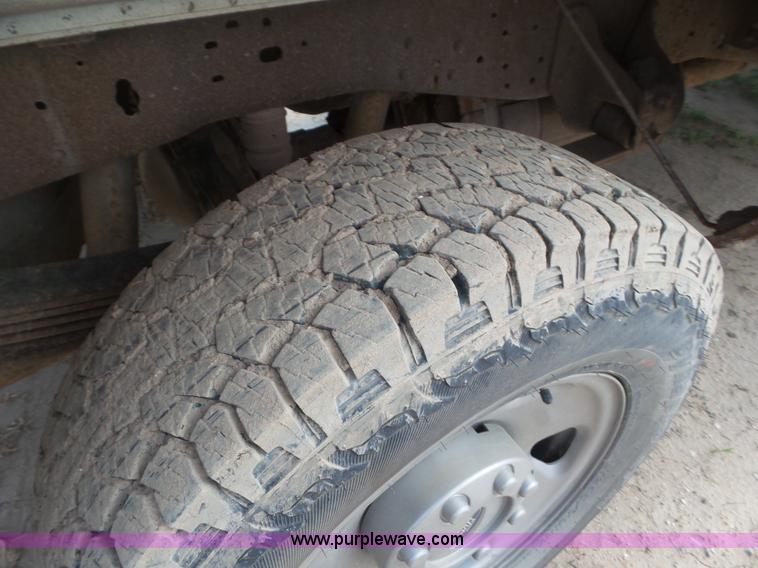 image for item CC9884 2005 Ford F250 Super Duty SuperCab pickup truck