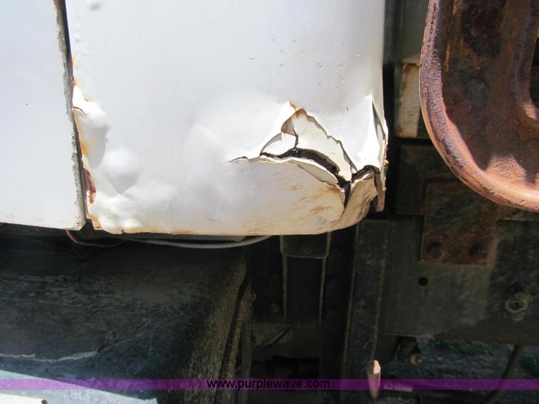 image for item J2662 1984 GMC Brigadier dump truck