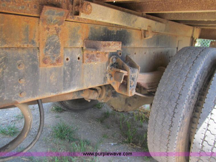 image for item J2662 1984 GMC Brigadier dump truck