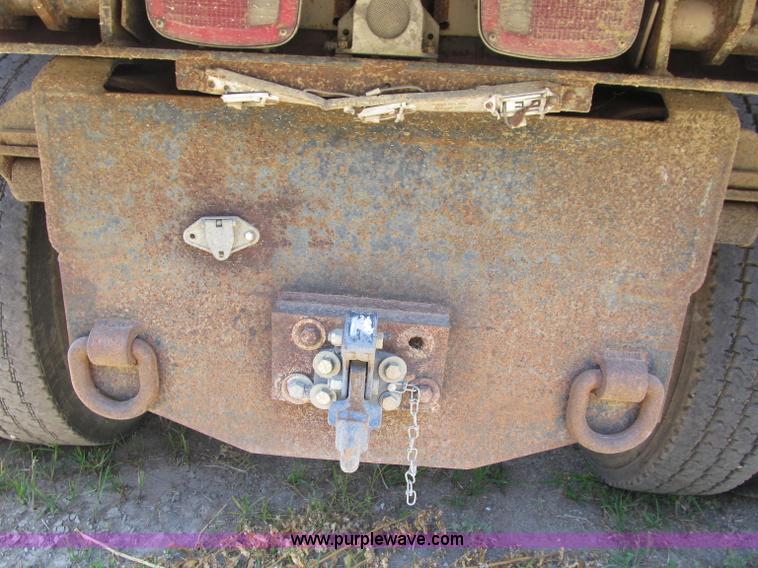 image for item J2662 1984 GMC Brigadier dump truck