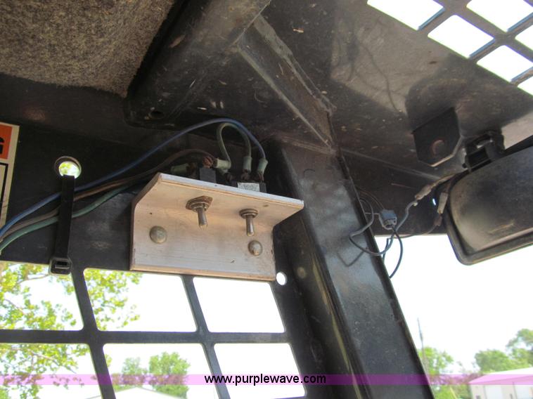 image for item J2668 1996 Case 1840 skid steer