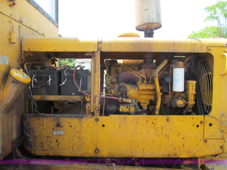 image for item J2669 1973 Caterpillar 112F motor grader