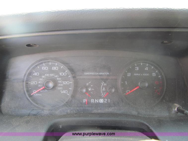 image for item J2676 2009 Ford Crown Victoria Police Interceptor